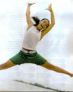 celebrity aaliyah : 35