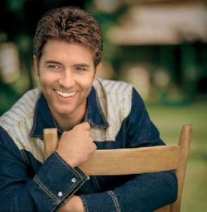 Josh Turner : JoshTurnerUMG01