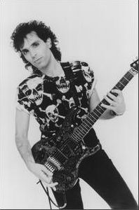 Joe Satriani : p08520bx90g