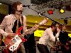 Kasabian : Kasabian-28