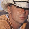 Kenny Chesney : Kenny-Chesney-br13