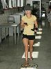 Hot Hayden Panettiere picture/pic holding a huge bag of dog food on September 14, 2007