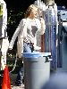 Jennifer Aniston pictures/pics on the set of her new movie, He’s Not That Into You