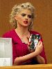 Anna Nicole Smith : 82575