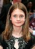 Bonnie Wright : bonnie wright-06