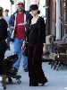 Jessica Alba looking at vintage furniture in Hollywood on February 12th 2008