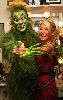 Kelly Ripa : kelly-ripa-grinch 215x339