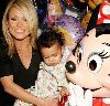 Kelly Ripa : kelly-and-kids 296x287