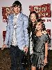 Ashton Kutcher : ashton-demi-and-family 300x400