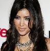 Kim Kardashian : kim-kardashian-sues 334x340