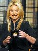 Kelly Ripa : good-morning-kelly 240x320