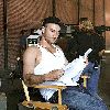 Kevin Federline : k-fed-reads 400x400