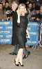 Renee Zellweger : reneeletterman 104 wenn1028089 2