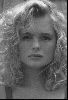 erika eleniak : 18