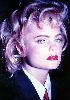 erika eleniak : erika14