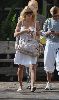 Pamela Anderson : pamela anderson hot candid 42 4807398ca3bea