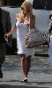 Pamela Anderson : pamela anderson hot candid 44 4807398ca7a7a