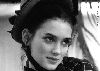 Winona Ryder : Winona-Ryder-419x299-25kb-media-344-media-0236