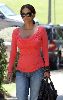 Halle Berry : Halle Berry Steps Out in the Hollywood Hills1 4889f0f2b3391-t