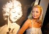 Paris Hilton : paris hilton3134 4868c2857adf9