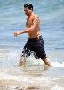 Jesse Metcalfe : Jesse Metcalfe swimming suit