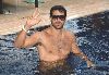 Jesse Metcalfe : swimming in a pool