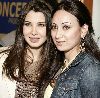 Nancy Ajram : nancy ajram photo with a fan