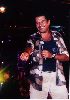 Ragheb Alama : singing in a concert