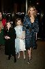 Jill Goodacre : Jill Goodacre with het two daughters Sara Kate and Georgia Tatom