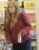 Jessica Simpson : Jessica Simpson without any makeup shopping for grocery In LA