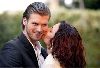 Songul Oden kissing her husband at the drama tv series Kivanc Tatlitug