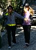 Fergie : walking with a pregnant friend of hers