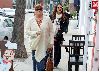 Jessica Alba shopping with her mom Catherine in beverly hills on the 5th of Jan 2009