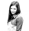 Selen Seyven black and white picture