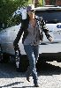 Halle Berry : walks to her car after shopping at Bristol Farms in Los Angeles, California on the 26th, January 2009