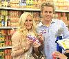 Heidi Montag and Spencer Pratt seen shopping together at the 99 Cents Store in Los Angeles on 28th January 2009