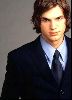 Actor ashton kutcher : 11