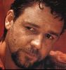 Actor russell crowe : 24