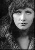 Actress greta garbo : 28