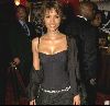 Actress halle berry : 17