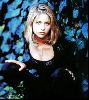 Actress sarah michelle gellar : 67