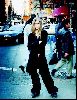 avril lavigne photoshoot on the street