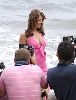 Elizabeth Hurley : liz hurley beach press 5 big