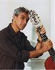 Caetano Veloso : Caetano-Veloso-im04